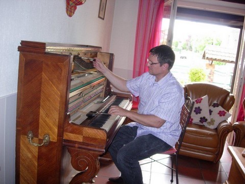 accordeur_de_piano_Paris_Pincede_Frederic_75_77_78_95_94_93_92